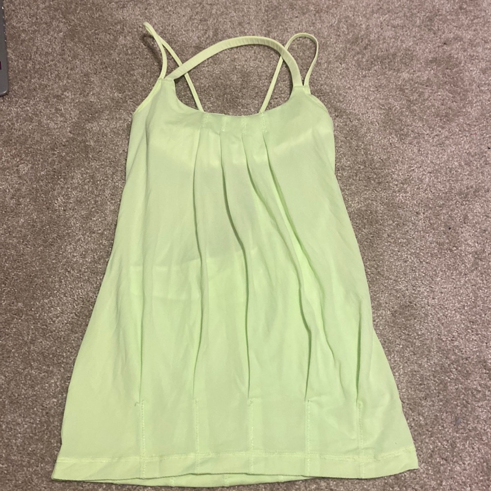 Lululemon tank top